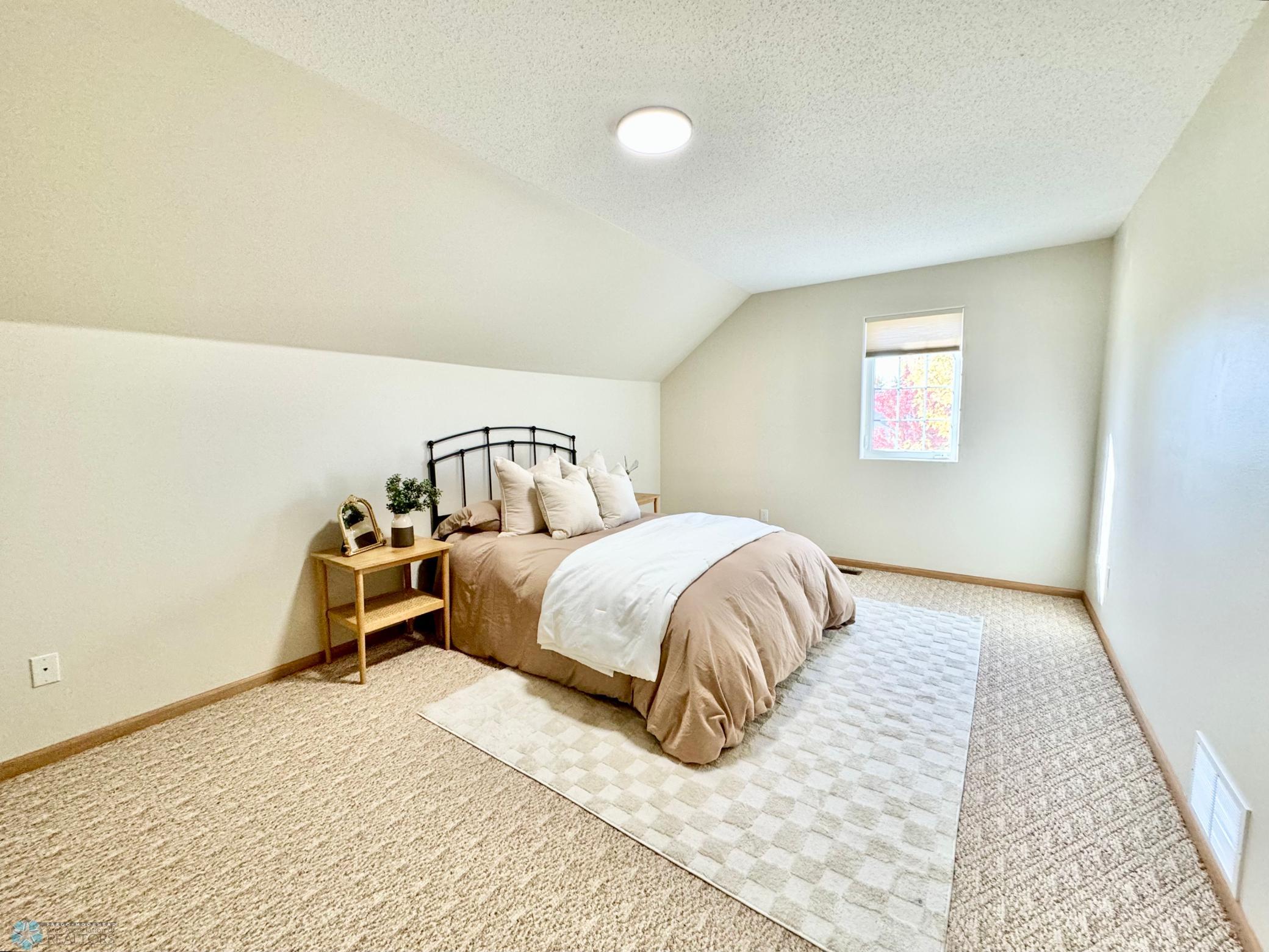 4th bedroom