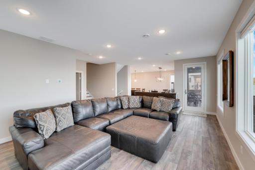 700 Central Point Road, Lake City, MN 55041