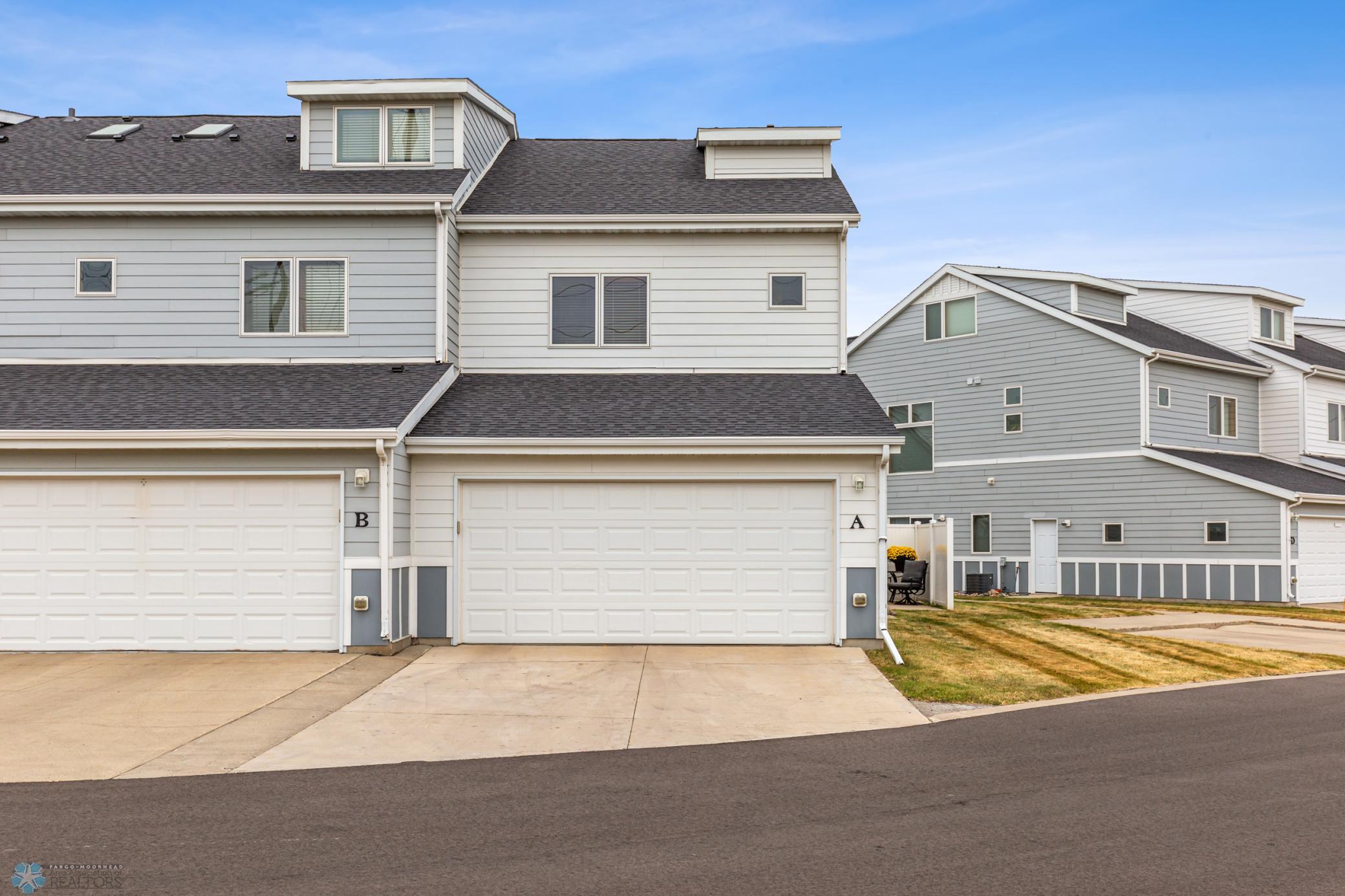 Attached Garage