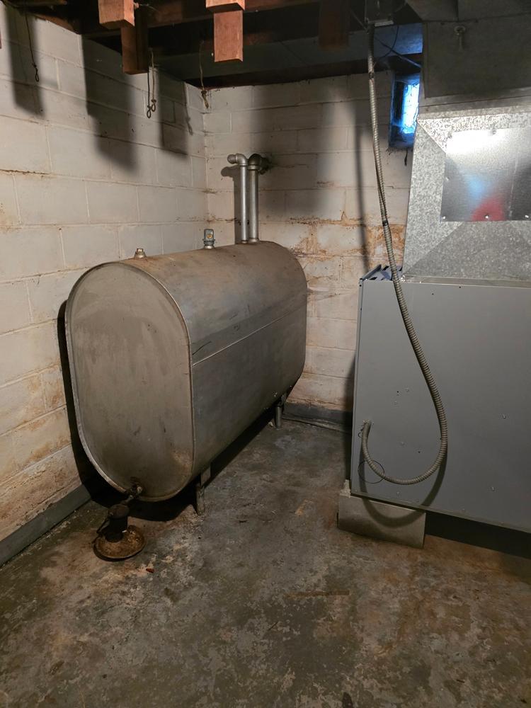 basement2.jpg