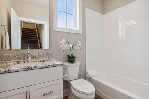 3822 Queensland Circle N, Plymouth, MN 55446