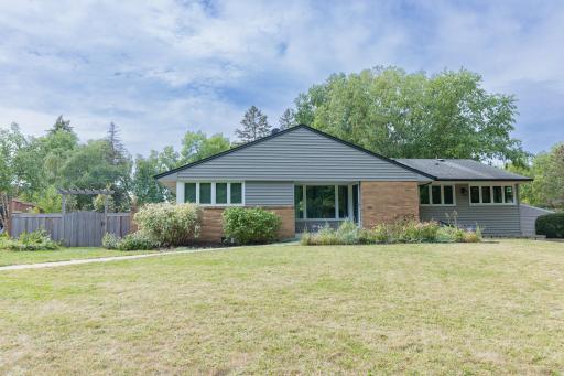 Photo for 1870 Hampshire Avenue, Saint Paul, MN 55116 - listing #6618622 1870 Hampshire Avenue, Saint Paul, MN 55116