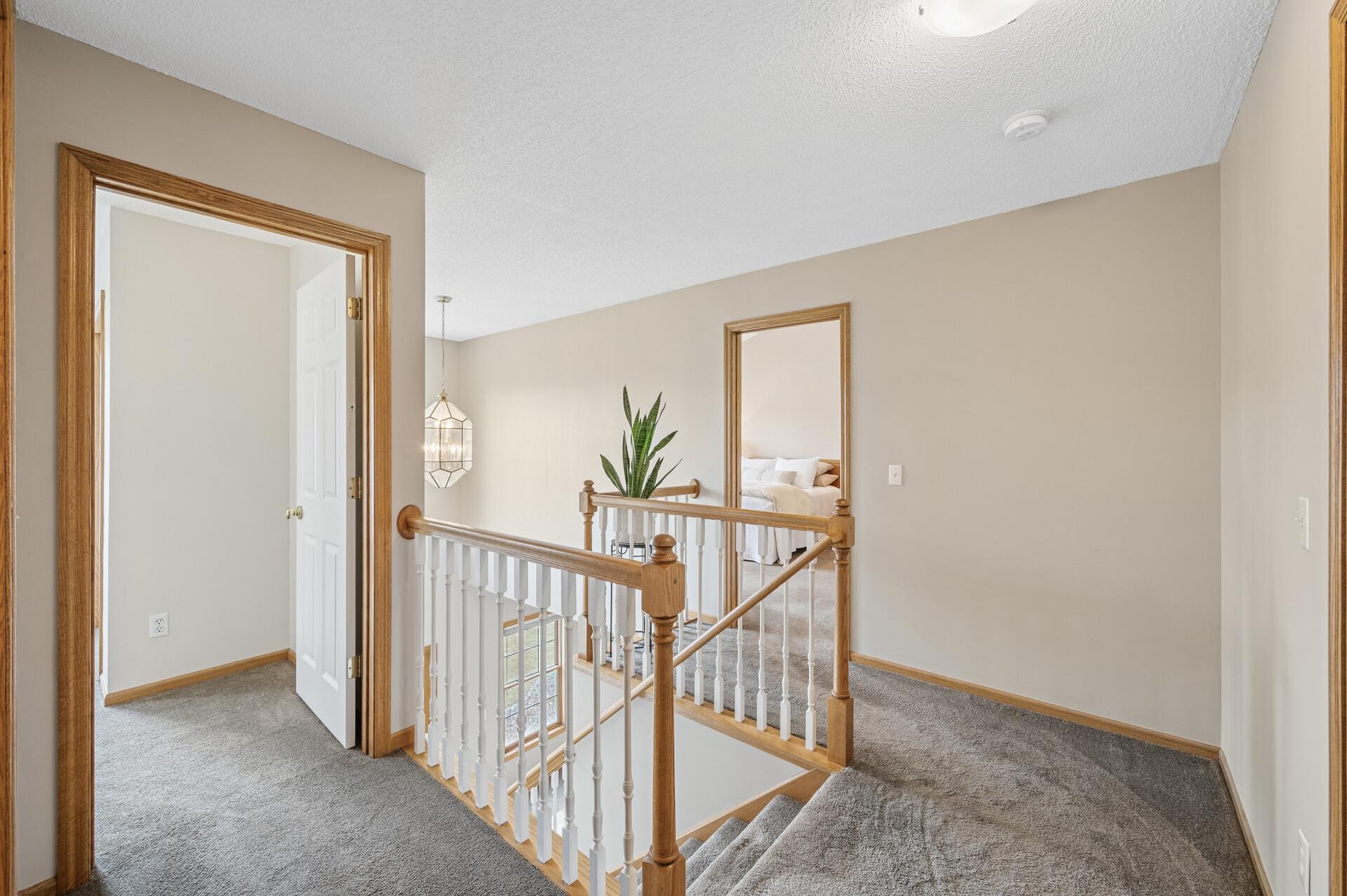 All 4 bedrooms on upper level