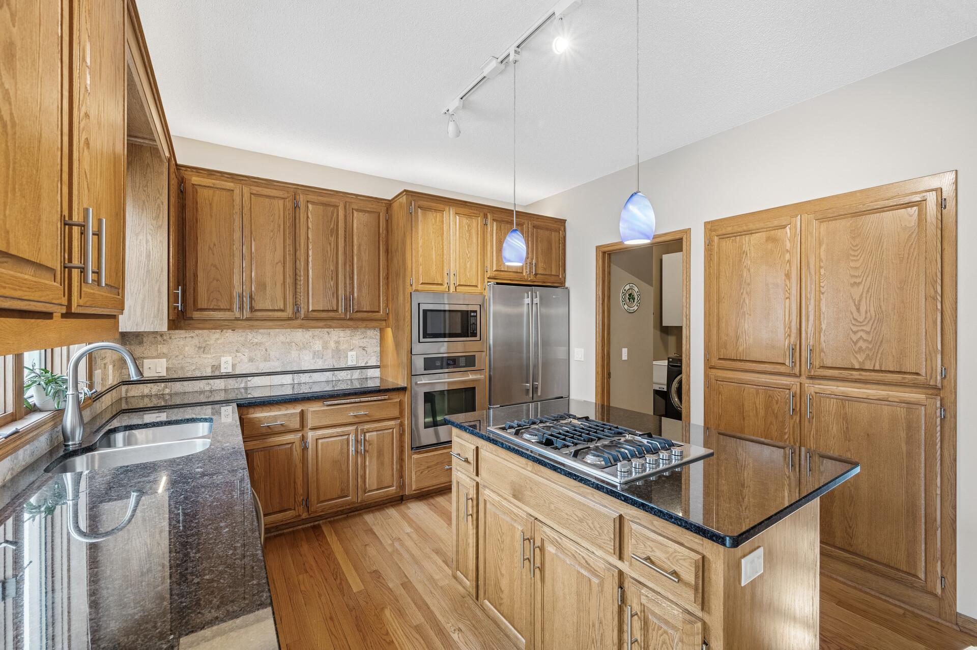 Granite and stainless appliances