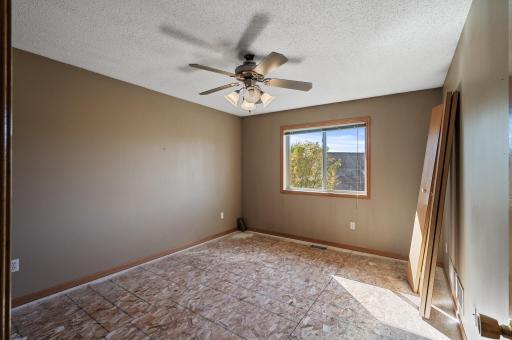 Photo for 15428 Fluorine Street NW, Anoka, MN 55303 - listing #6618869 15428 Fluorine Street NW, Anoka, MN 55303