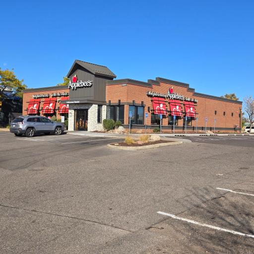 1893 Highway 36 W, Saint Paul, MN 55113