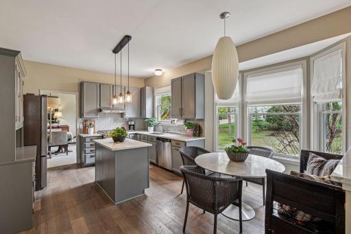 8537 Braxton Drive, Eden Prairie, MN 55347