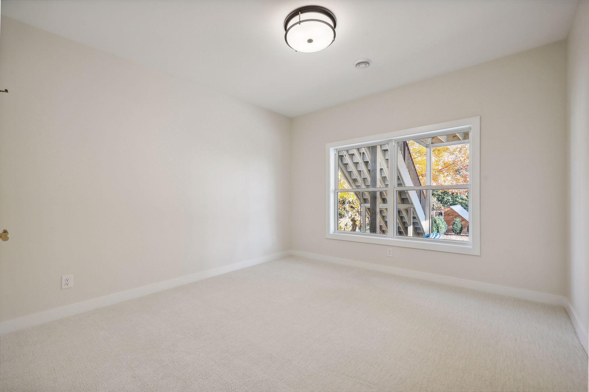 Lower level additional bedroom