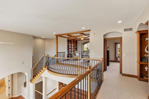 18827 Vogel Farm Trail, Eden Prairie, MN 55347