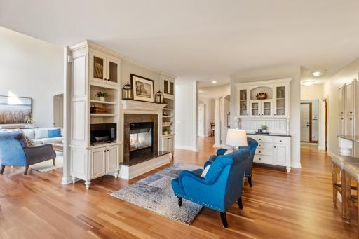 18827 Vogel Farm Trail, Eden Prairie, MN 55347