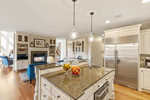 18827 Vogel Farm Trail, Eden Prairie, MN 55347