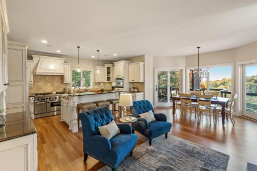18827 Vogel Farm Trail, Eden Prairie, MN 55347
