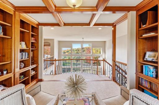 18827 Vogel Farm Trail, Eden Prairie, MN 55347