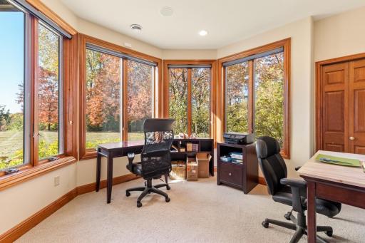 18827 Vogel Farm Trail, Eden Prairie, MN 55347