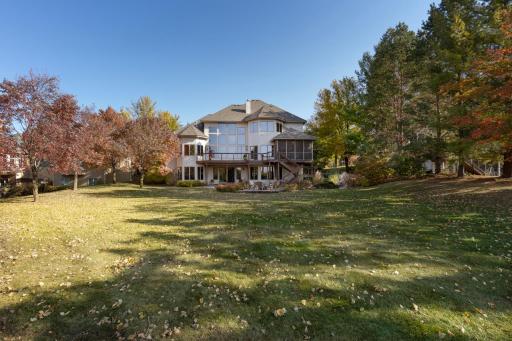 18827 Vogel Farm Trail, Eden Prairie, MN 55347