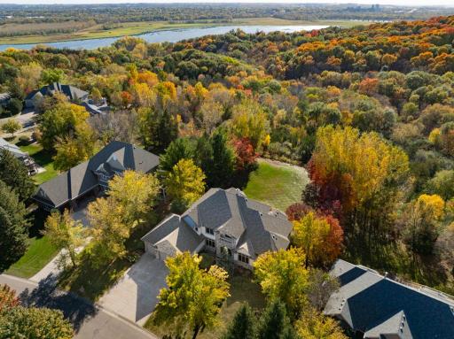 18827 Vogel Farm Trail, Eden Prairie, MN 55347