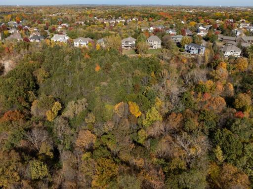 18827 Vogel Farm Trail, Eden Prairie, MN 55347