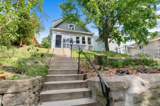 920 N Earl Street, Saint Paul, MN 55106