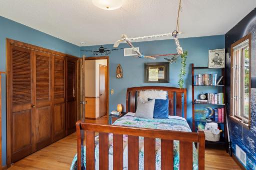 4800 Killarney Drive, Golden Valley, MN 55422