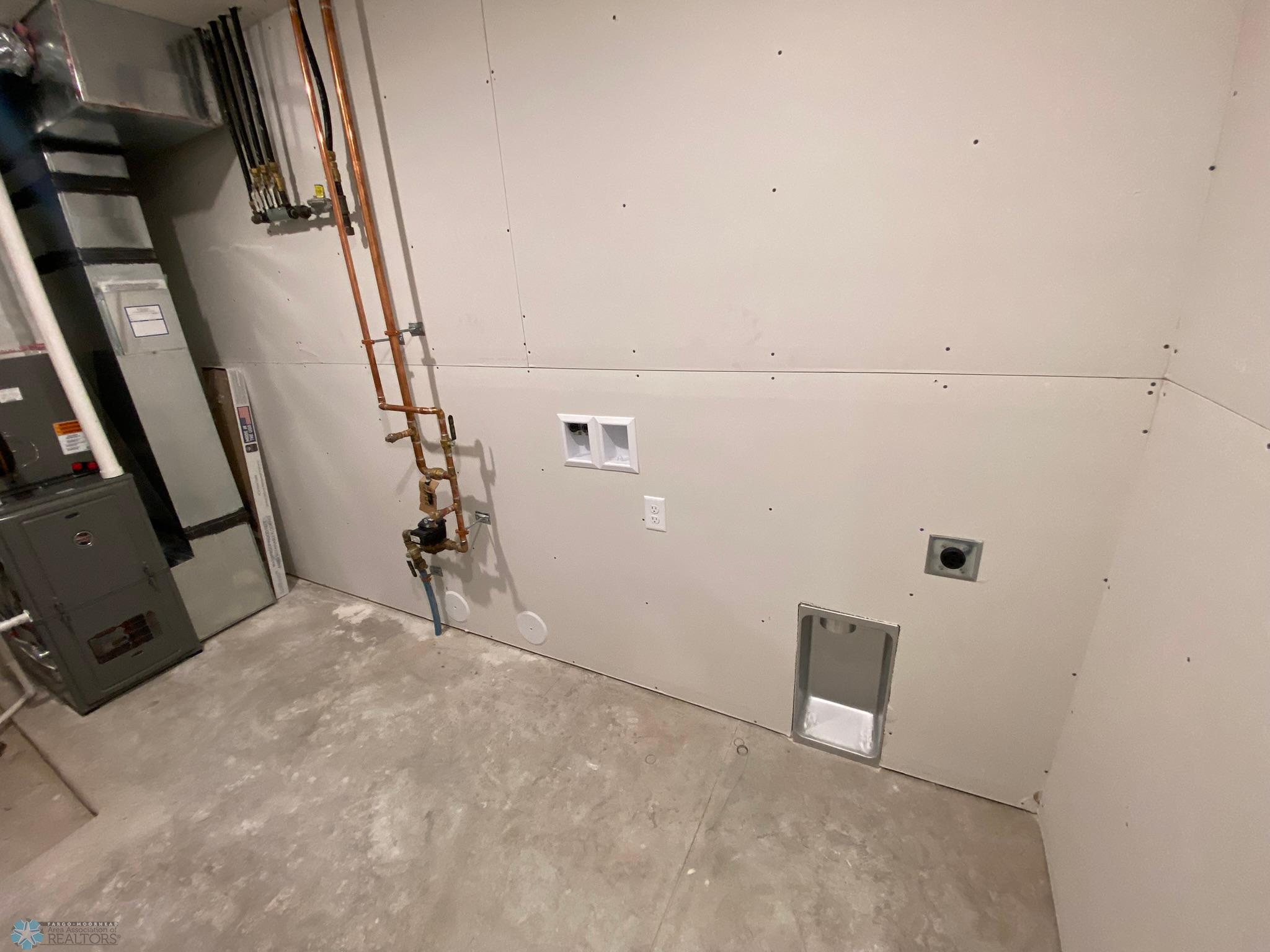 2nd Laundry in Basement