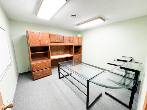 110 - 112 E Lincoln Avenue, Fergus Falls, MN 56537