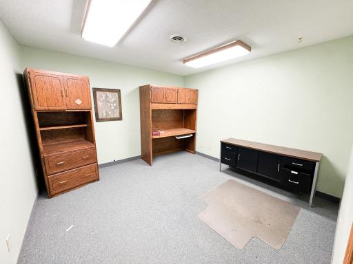 110 - 112 E Lincoln Avenue, Fergus Falls, MN 56537