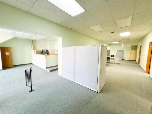 110 - 112 E Lincoln Avenue, Fergus Falls, MN 56537