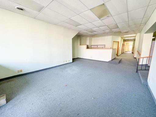 110 - 112 E Lincoln Avenue, Fergus Falls, MN 56537