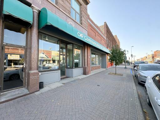 110 - 112 E Lincoln Avenue, Fergus Falls, MN 56537
