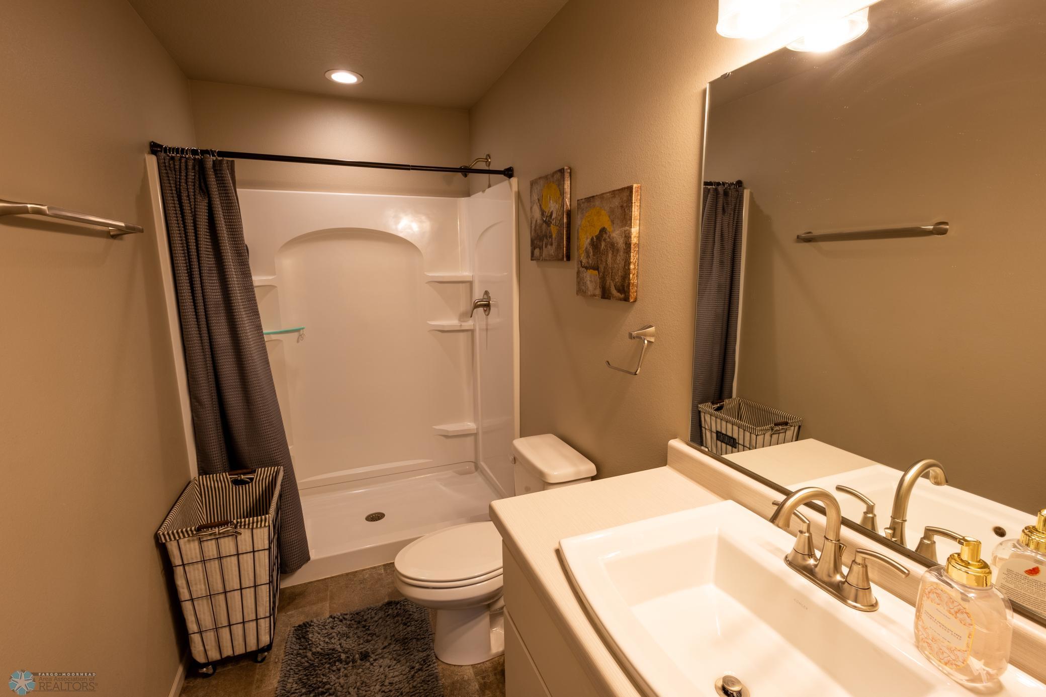 1817 42nd St S Moorhead-32.jpg