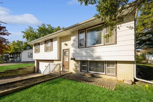 3113 Aquila Avenue N, Minneapolis, MN 55427