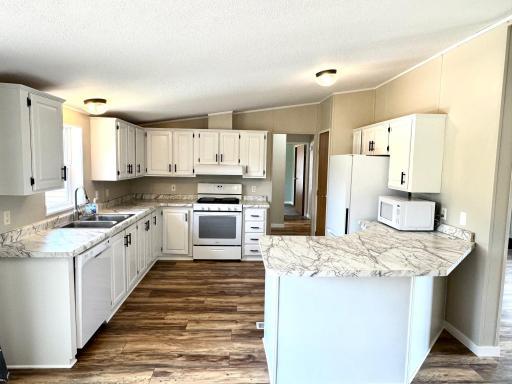 603 Tamarack Street, Badger, MN 56714