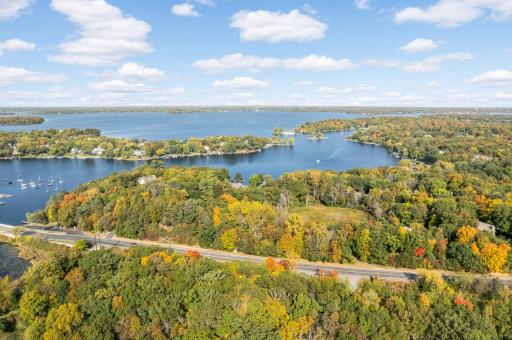19725 Chimo West Street, Wayzata, MN 55391