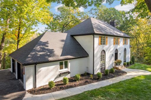 19725 Chimo West Street, Wayzata, MN 55391
