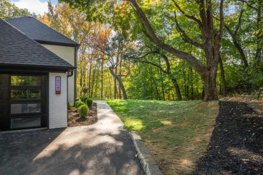 19725 Chimo West Street, Wayzata, MN 55391