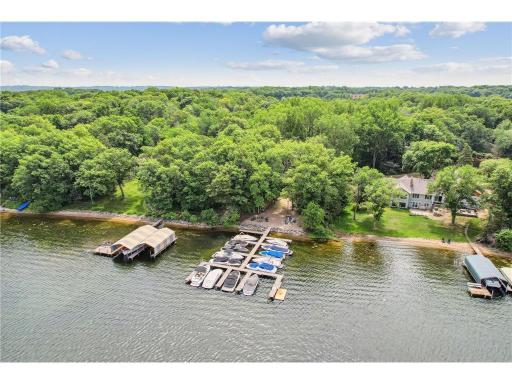 19725 Chimo West Street, Wayzata, MN 55391