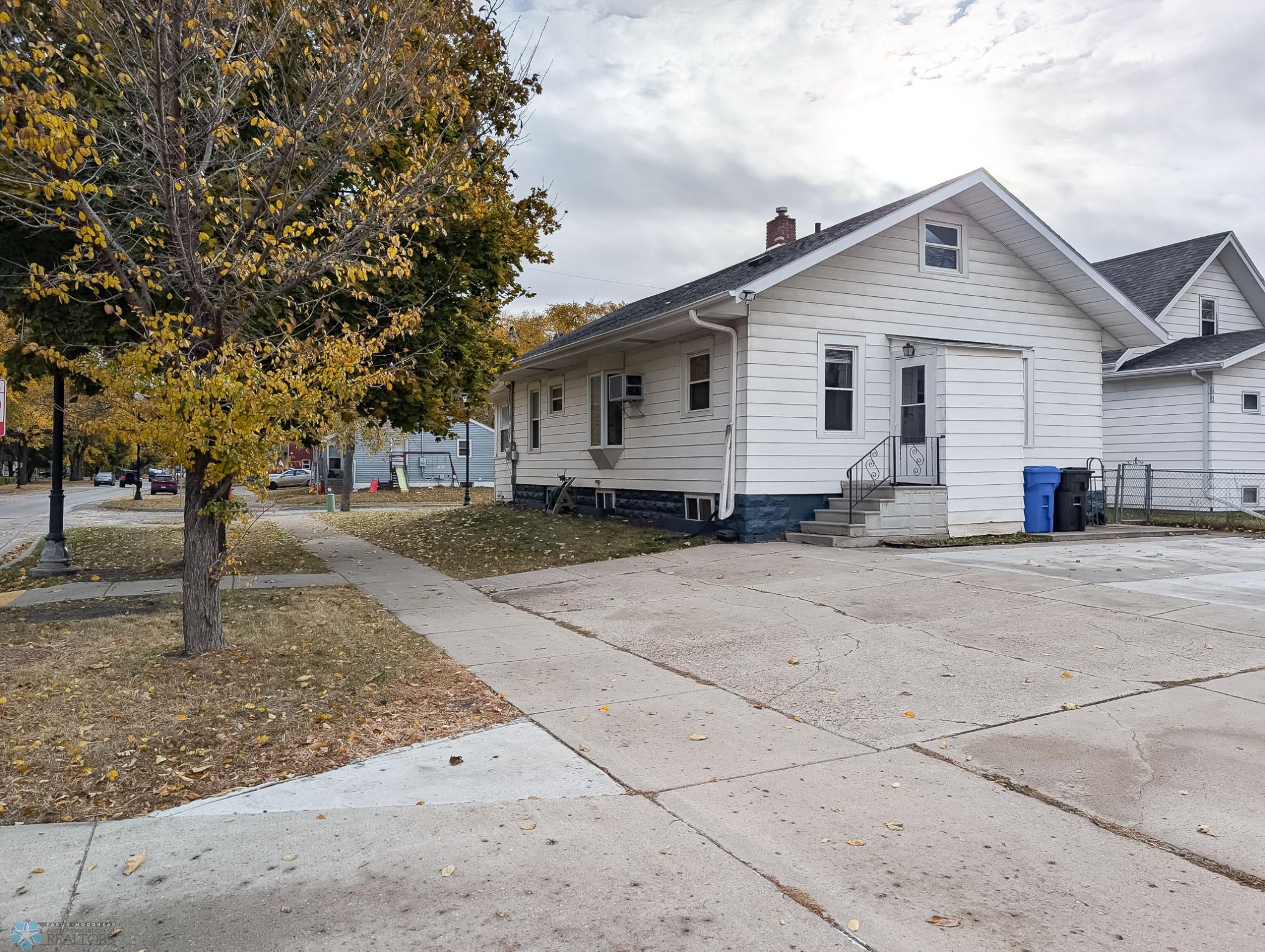 L2P063-151018113.jpg