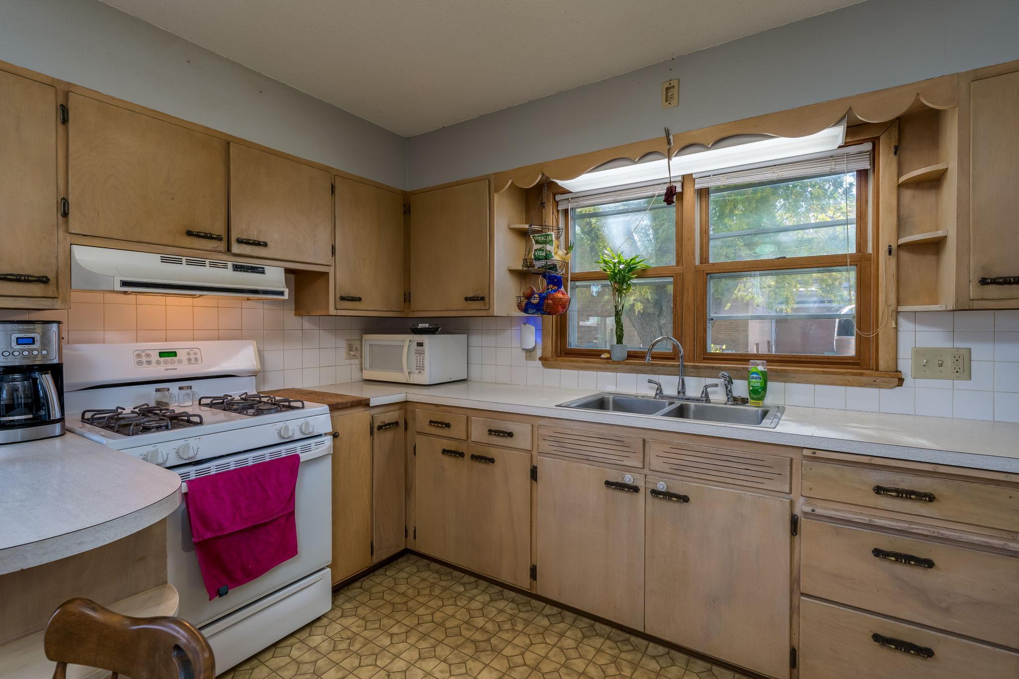 14197 626th Ave-13.jpg