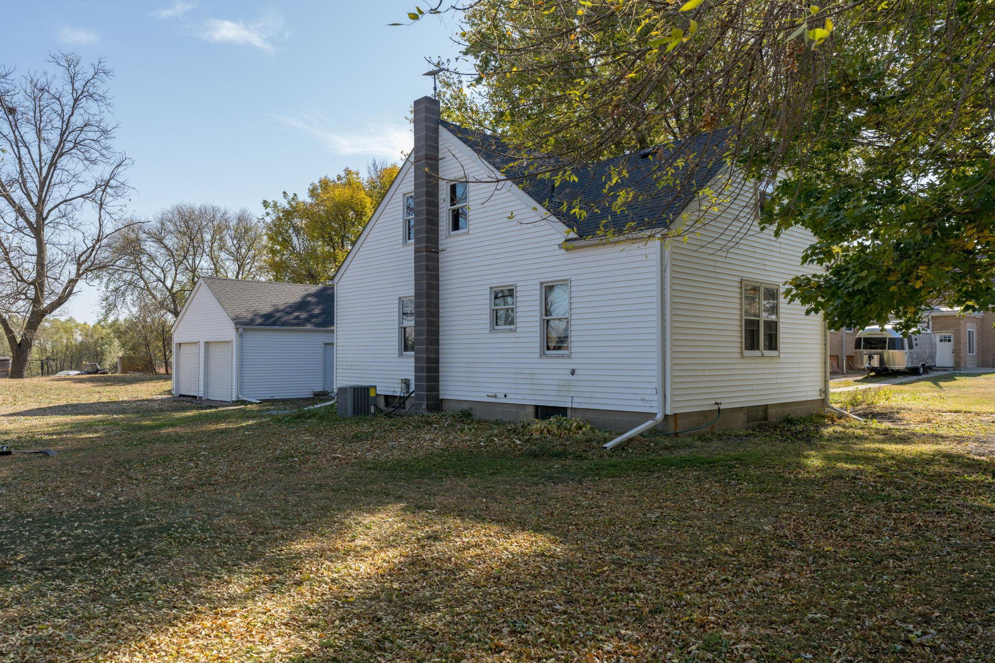 14197 626th Ave-2.jpg