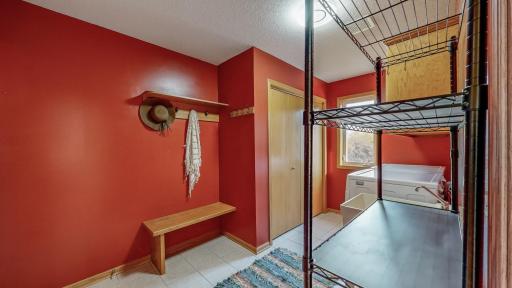 807 Rodeo Drive SE, Pine Island, MN 55963