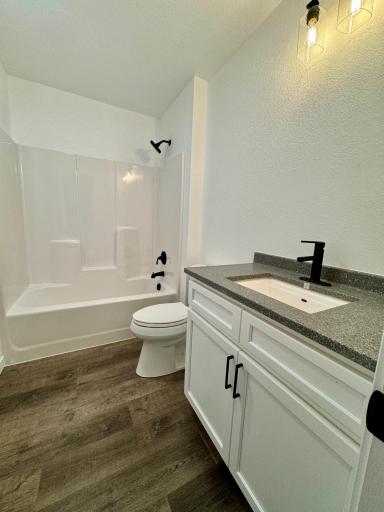 520 Garfield Street SE, Warroad, MN 56763