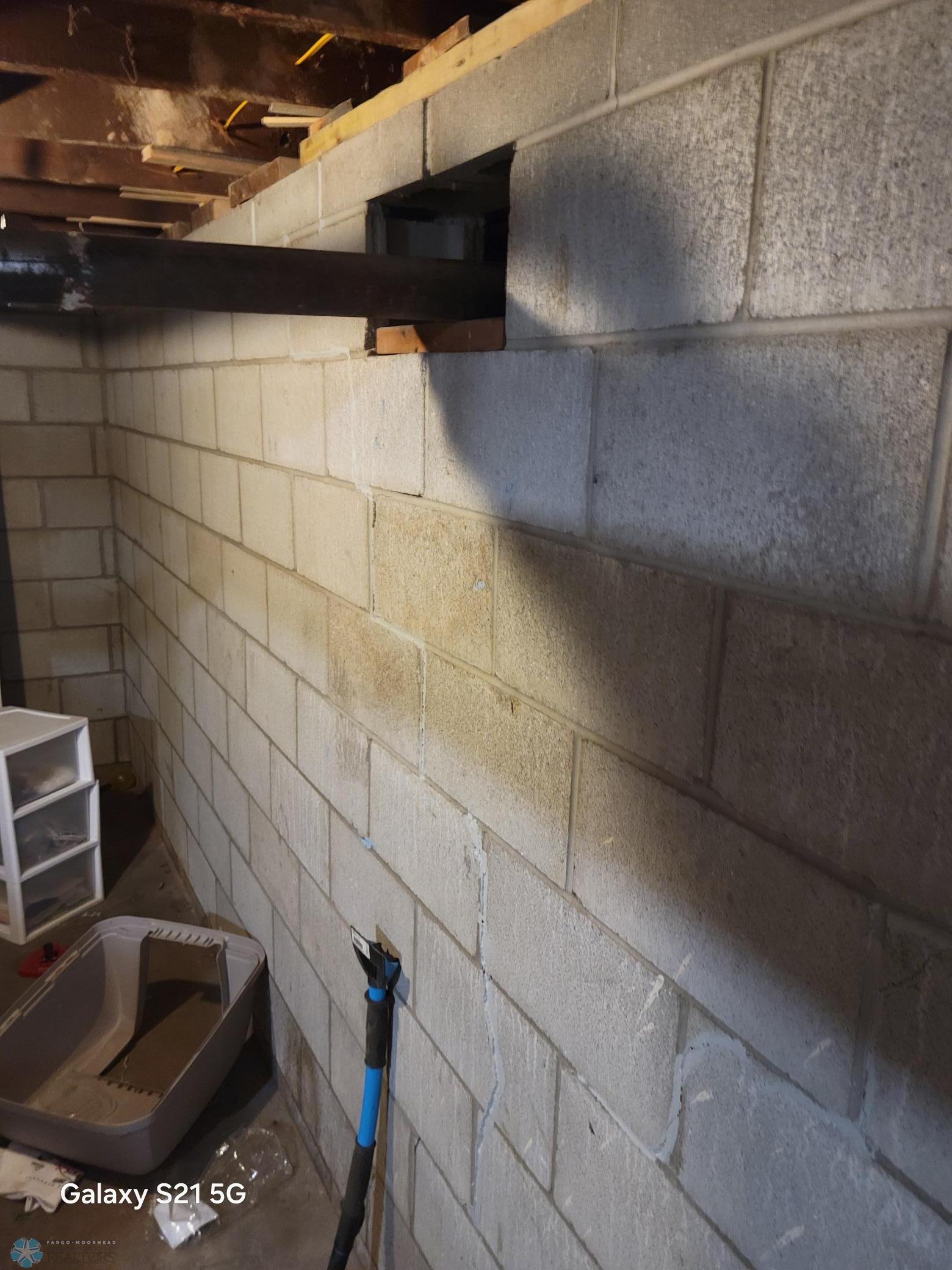 bsmt walls replaced.jpg