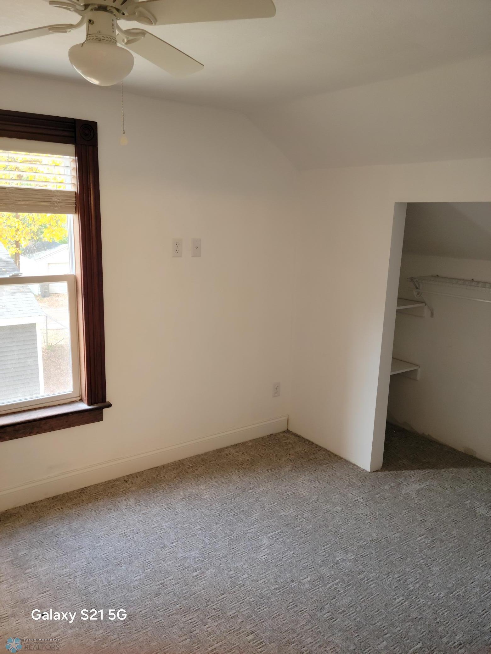 main bdrm.jpg