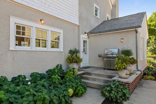 1919 S Girard Avenue S, Minneapolis, MN 55403