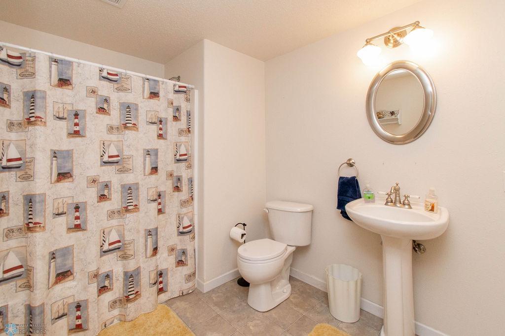 Bathroom 4