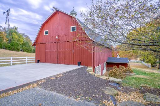 An enchanting, event-ready 35x75 barn, adds unique value to this stunning property. With rustic elegance, multiple bars, a bridal suite, & large walkout deck, itâs perfect for gatherings for up to 150 guests w/potential that allow for more.
