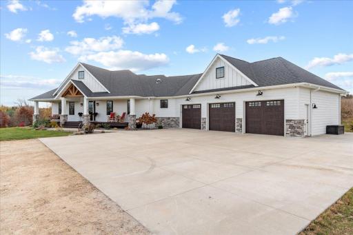 766 107th Street, Roberts, WI 54023