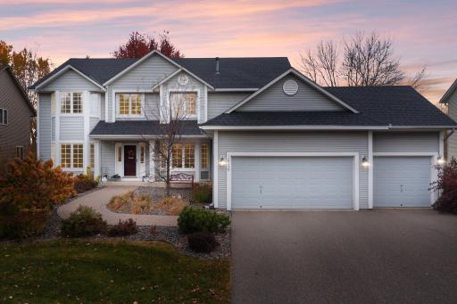 Welcome to 16130 39th Place, Plymouth, MN!