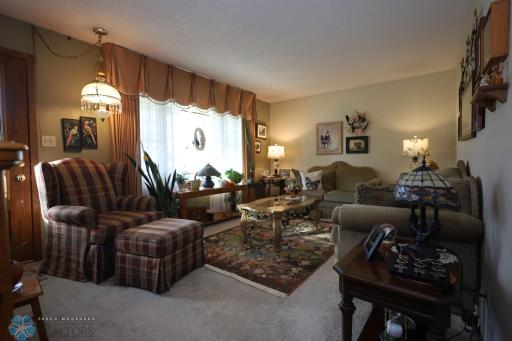 520 W Bend Lane, Alvarado, MN 56710