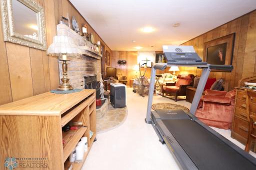 520 W Bend Lane, Alvarado, MN 56710